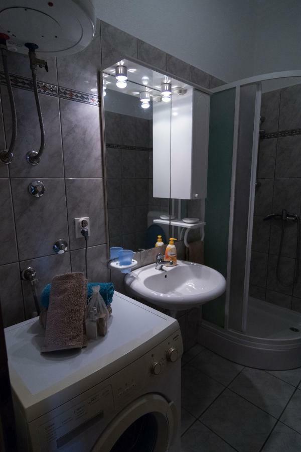 Apartments Ivana Постира Экстерьер фото
